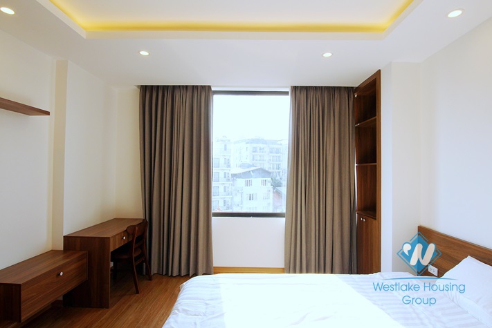 An excellent and charming apartment with 2 bedrooms for rent on Xuan Dieu 